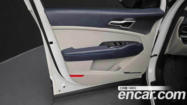 Kia Sportage 2023 — photo 14