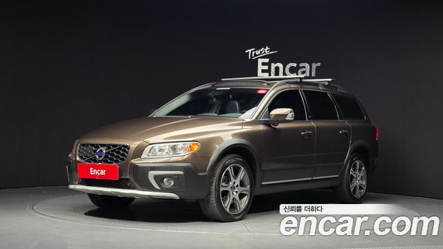 Volvo XC70 2014 — photo 1