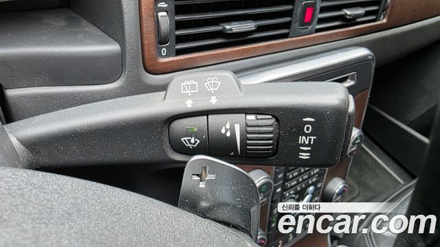 Volvo XC70 2014 — photo 18