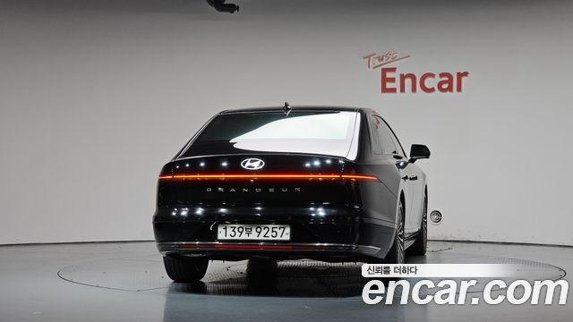 Hyundai Grandeur 2023 — photo 4