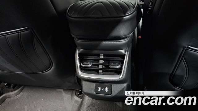 Hyundai Grandeur 2023 — photo 24
