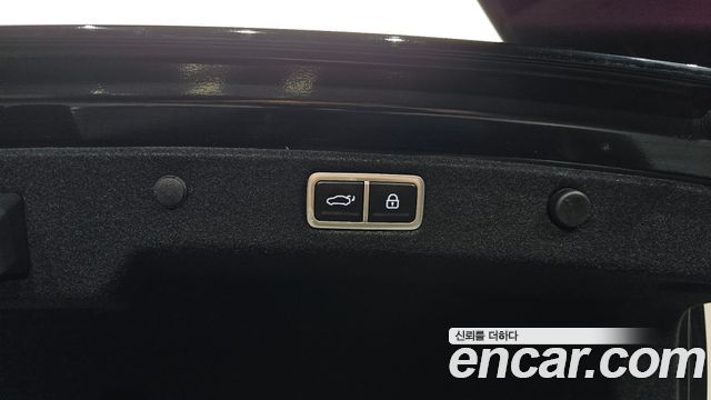 Hyundai Grandeur 2023 — photo 27