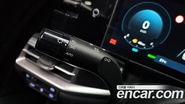 Hyundai Grandeur 2023 — photo 38