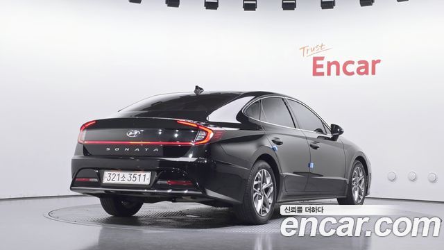 Hyundai Sonata 2022 — photo 2