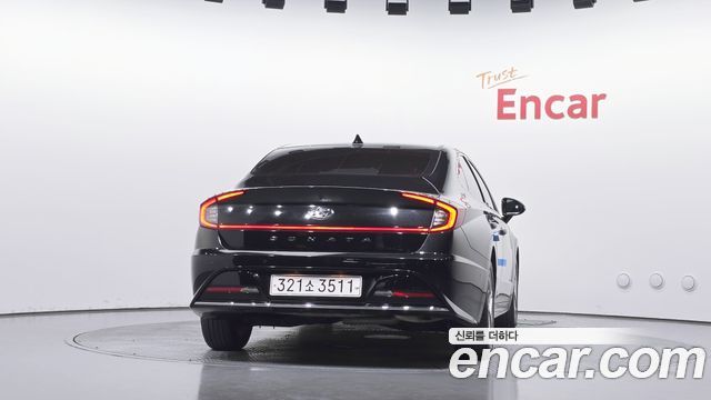 Hyundai Sonata 2022 — photo 4