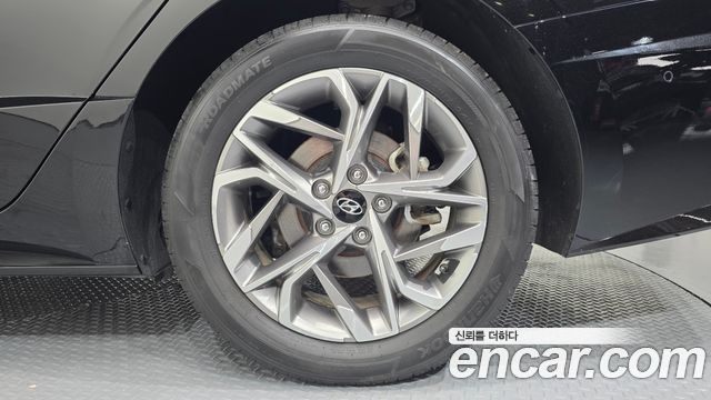Hyundai Sonata 2022 — photo 7
