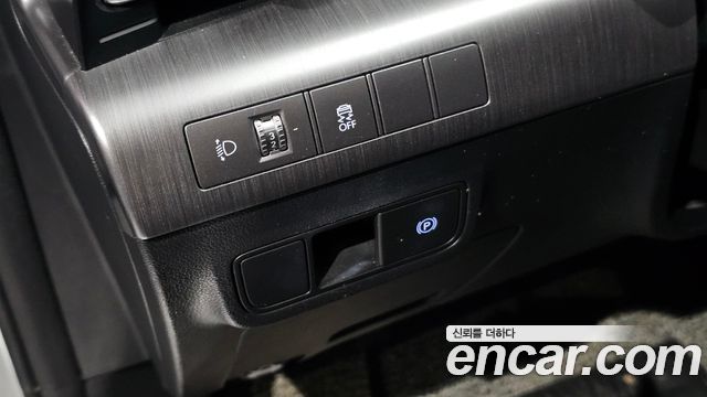 Hyundai Kona 2023 — photo 27