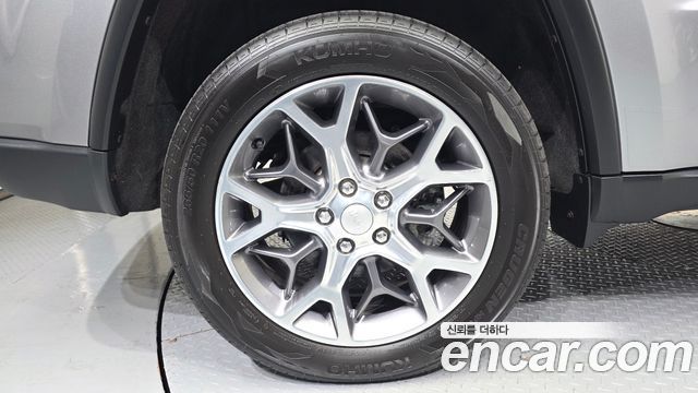 Jeep Cherokee 2021 — photo 5