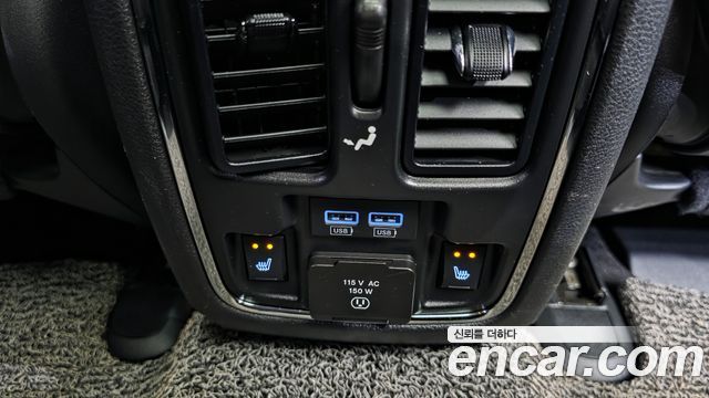 Jeep Cherokee 2021 — photo 28