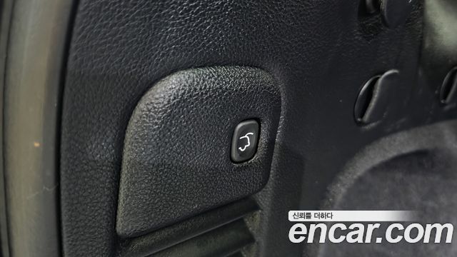 Jeep Cherokee 2021 — photo 29