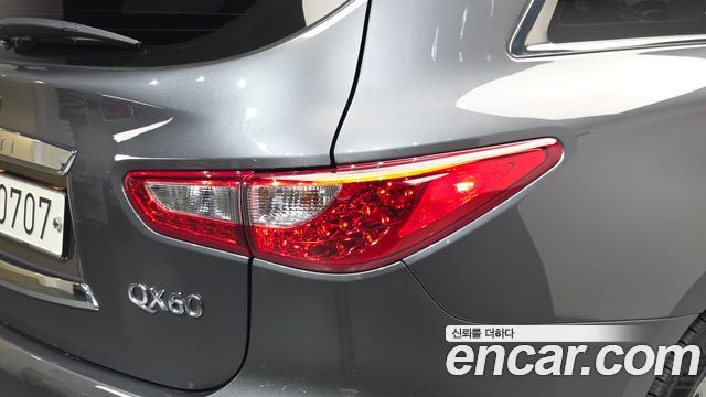 Infiniti QX60 2015 — photo 9