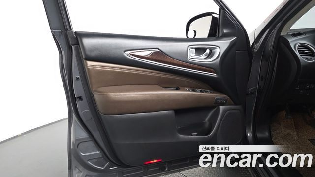 Infiniti QX60 2015 — photo 14