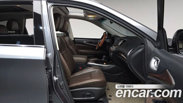 Infiniti QX60 2015 — photo 16