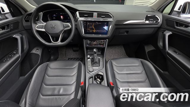 Volkswagen Tiguan 2022 — photo 10