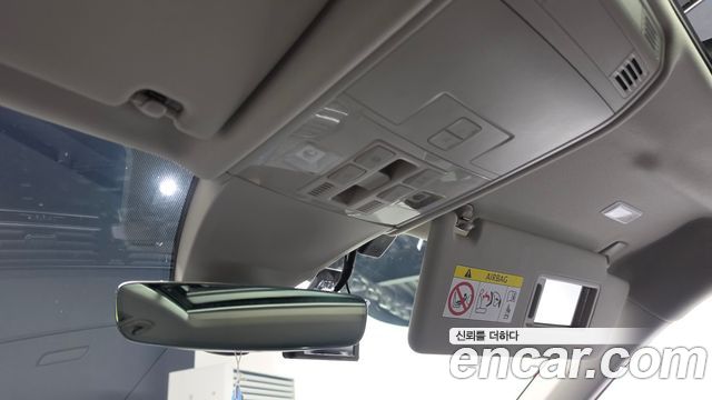 Volkswagen Tiguan 2022 — photo 24