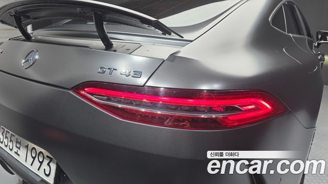 Mercedes-Benz AMG GT 2023 — photo 9