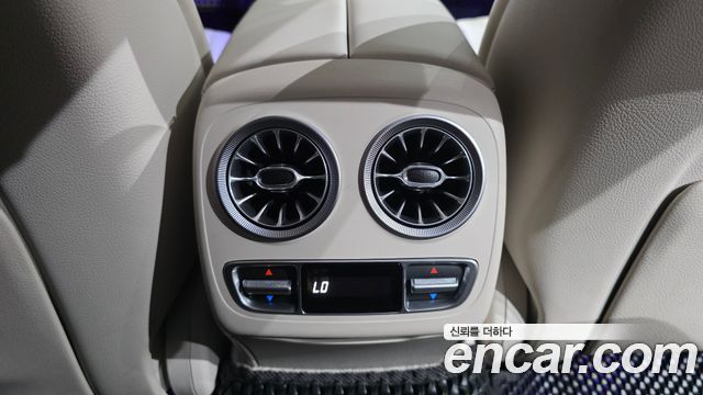 Mercedes-Benz AMG GT 2023 — photo 30