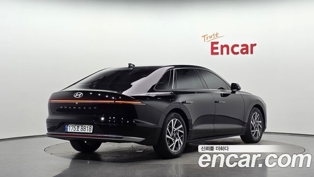 Hyundai Grandeur 2023 — photo 2