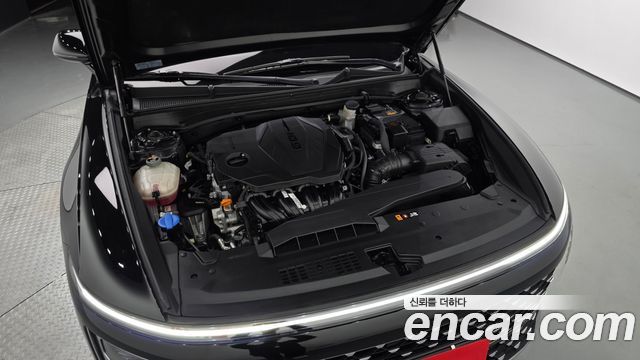 Hyundai Grandeur 2023 — photo 6