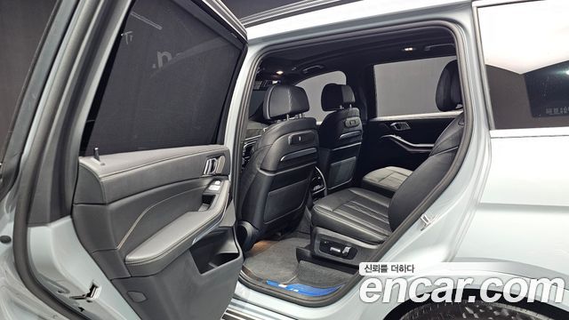 BMW X7 2025 — photo 11