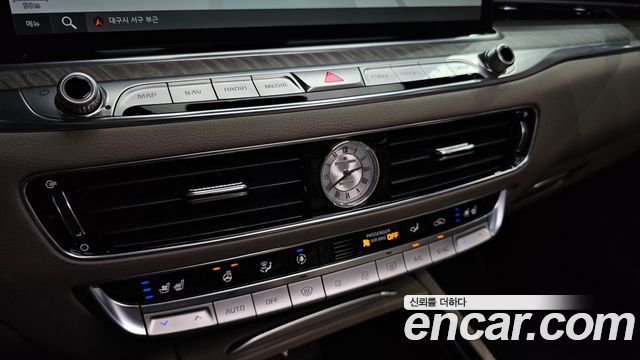 Kia K9 2022 — photo 15