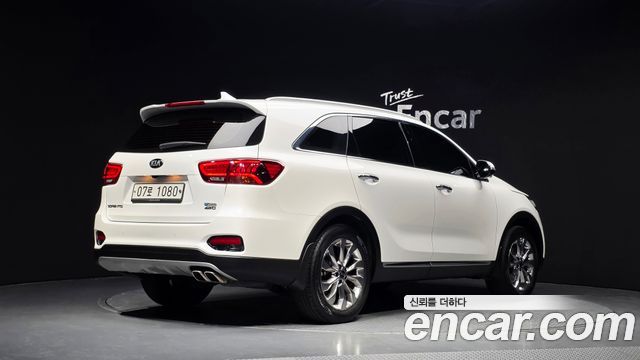 Kia Sorento 2019 — photo 2