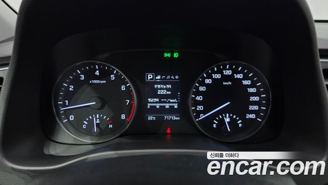 Hyundai AVANTE 2018 — photo 8