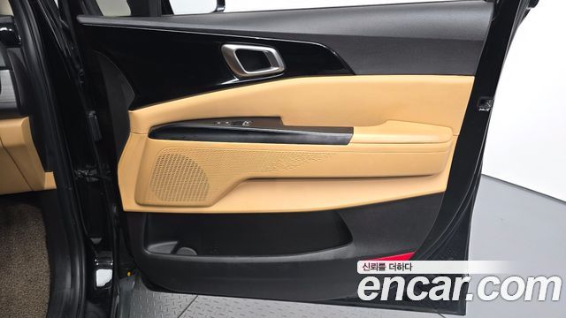 Kia Canival 2021 — photo 14