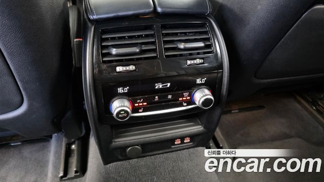 BMW Gran Turismo 2022 — photo 18