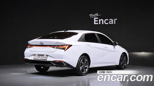 Hyundai AVANTE 2021 — photo 2