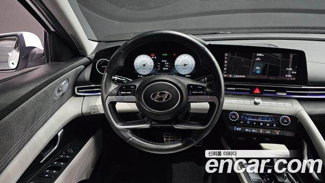 Hyundai AVANTE 2021 — photo 12