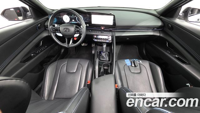 Hyundai AVANTE 2022 — photo 10