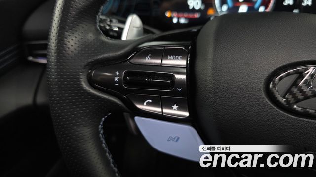 Hyundai AVANTE 2022 — photo 29