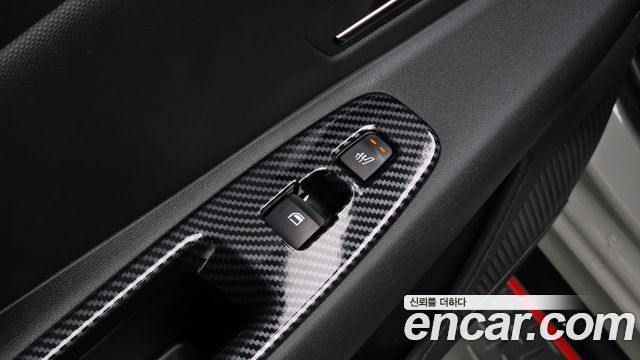 Hyundai AVANTE 2022 — photo 31