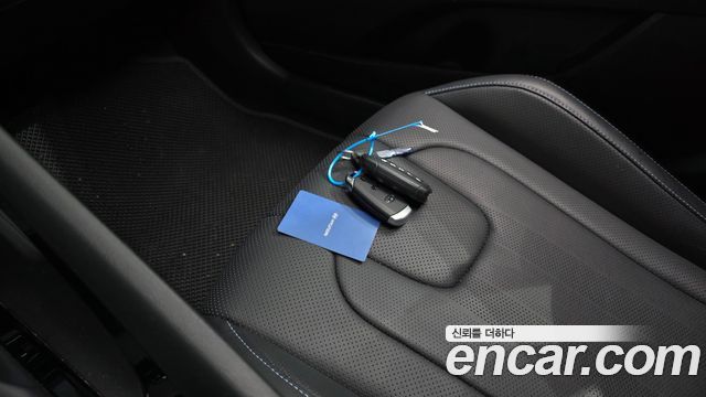 Hyundai AVANTE 2022 — photo 32