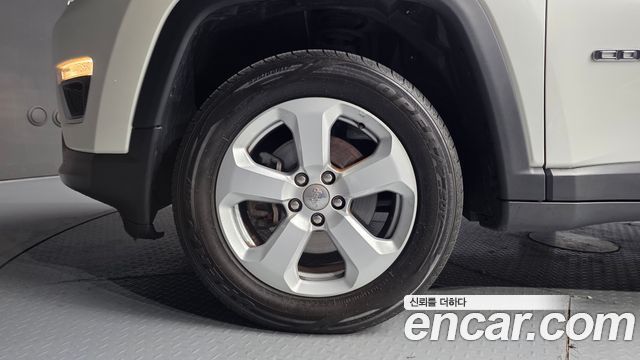 Jeep Compass 2018 — photo 5