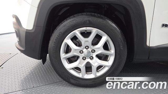 Jeep Renegade 2016 — photo 5