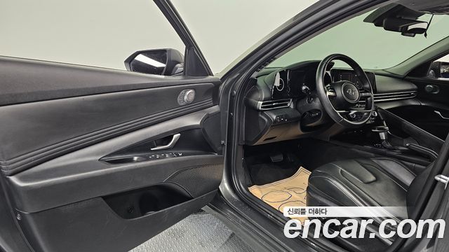 Hyundai AVANTE 2023 — photo 10