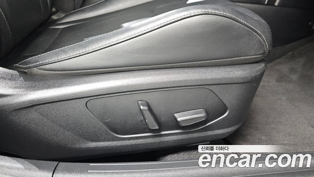 Hyundai AVANTE 2023 — photo 19