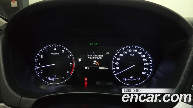 Hyundai Genesis 2014 — photo 8