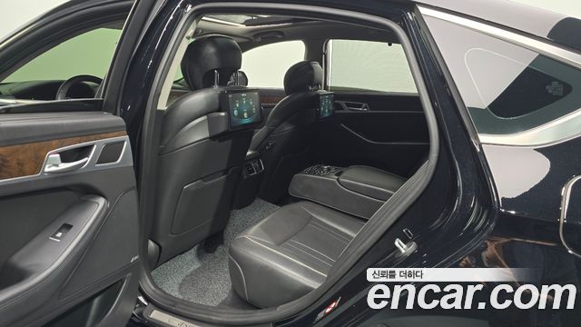 Hyundai Genesis 2014 — photo 11