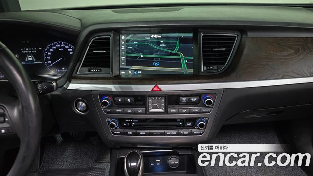 Hyundai Genesis 2014 — photo 13