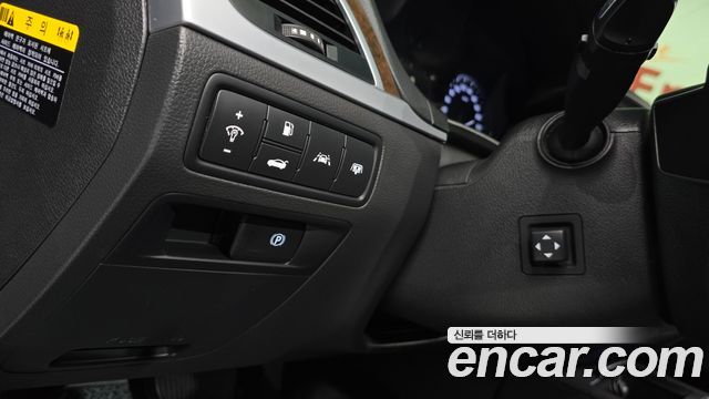 Hyundai Genesis 2014 — photo 17