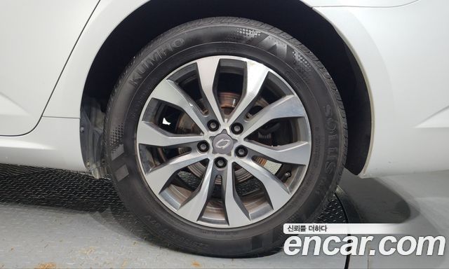 Renault Korea SM6 2022 — photo 7