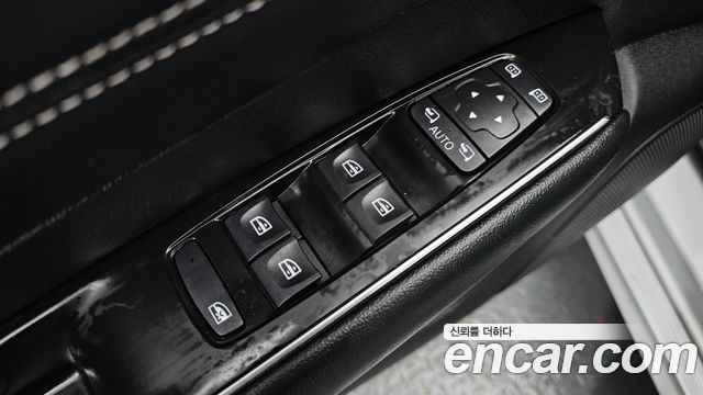 Renault Korea SM6 2022 — photo 30