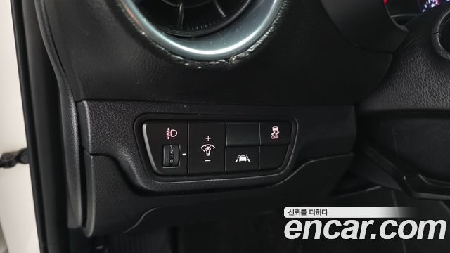 Kia K3 2019 — photo 18