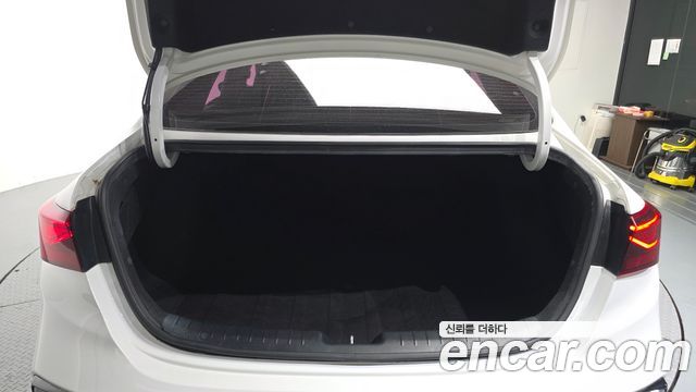 Kia K3 2019 — photo 20