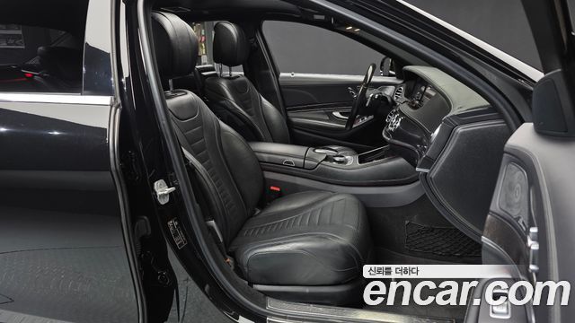 Mercedes-Benz S-Class 2017 — photo 11