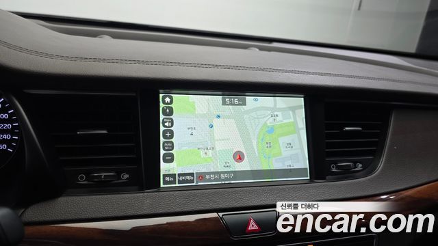Kia K7 2017 — photo 21