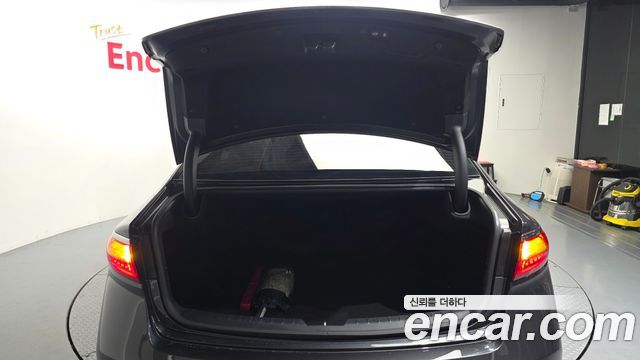 Kia K7 2017 — photo 33